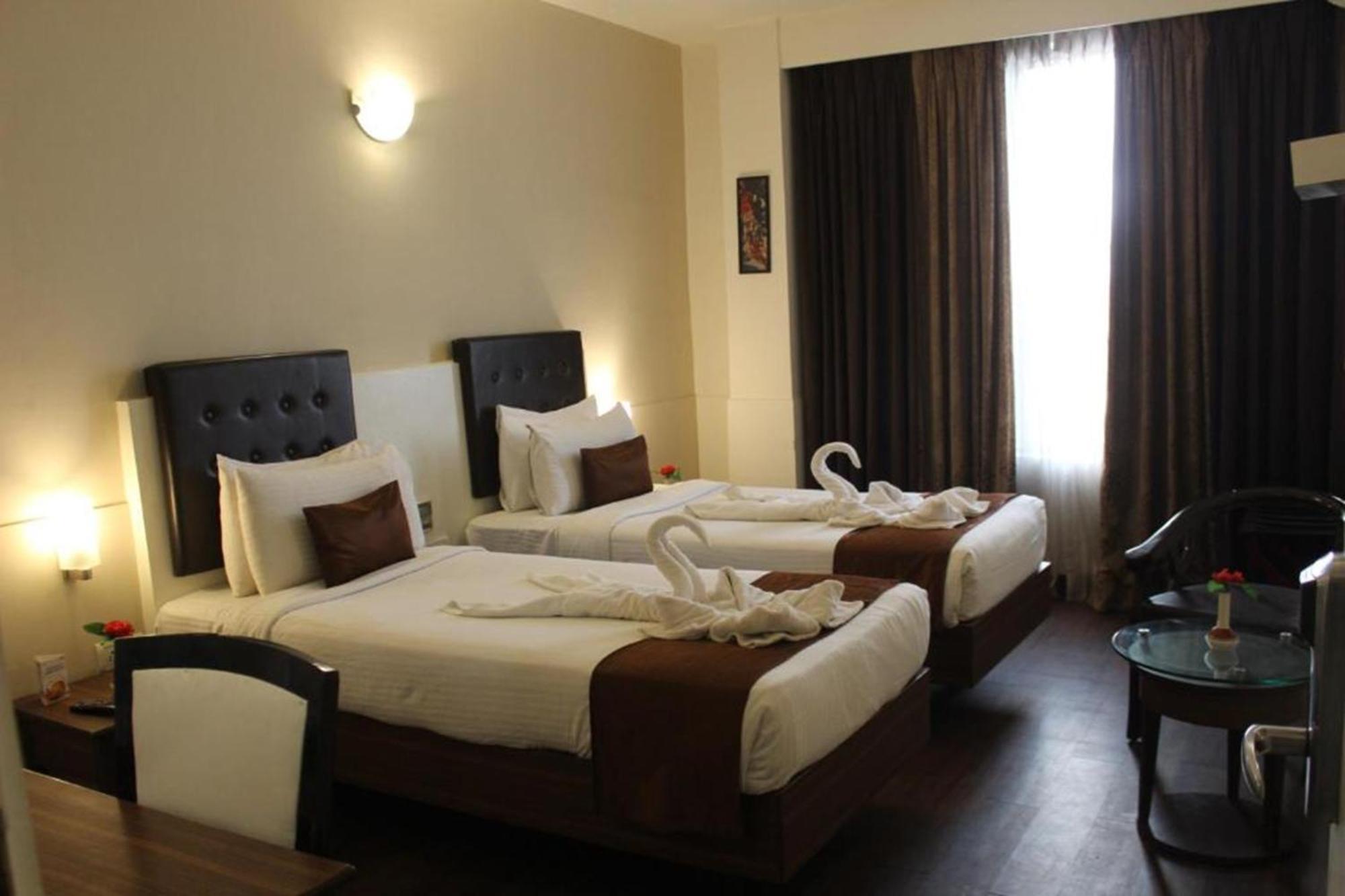 Avexia Premiere Agra Otel Dış mekan fotoğraf