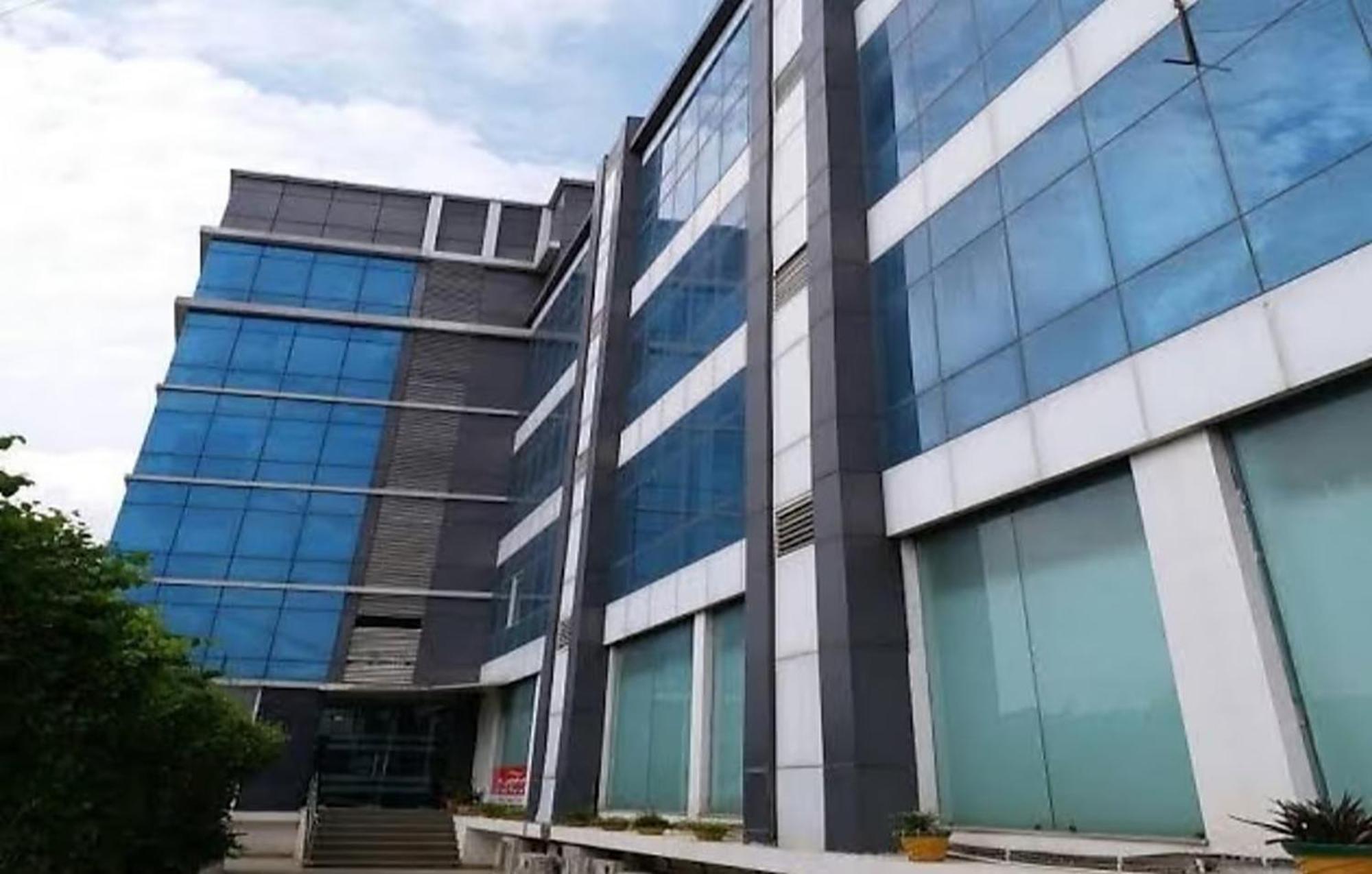 Avexia Premiere Agra Otel Dış mekan fotoğraf